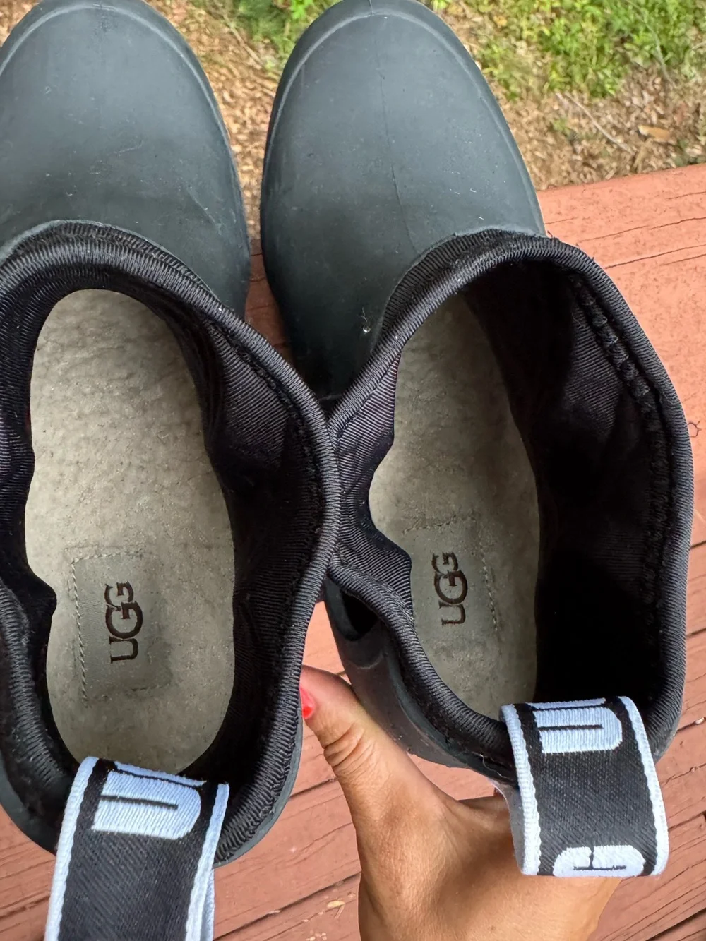 UGG Droplet Chelsea Rain Boots Women’s Black Waterproof Rubber 7